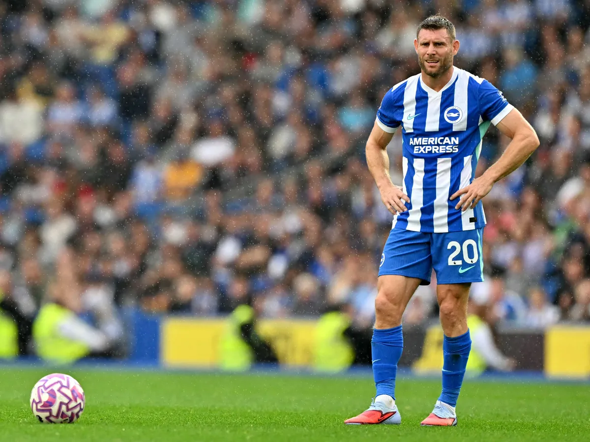 Brighton's English midfielder #06 James Milner prepares to take a free kick during the English Premier League football match between Brighton and Hove Albion and Tottenham Hotspur at the American Express Community Stadium in Brighton, southern England on September 20, 2025. (Photo by Glyn KIRK / AFP) / RESTRICTED TO EDITORIAL USE. No use with unauthorized audio, video, data, fixture lists, club/league logos or 'live' services. Online in-match use limited to 120 images. An additional 40 images may be used in extra time. No video emulation. Social media in-match use limited to 120 images. An additional 40 images may be used in extra time. No use in betting publications, games or single club/league/player publications. / 