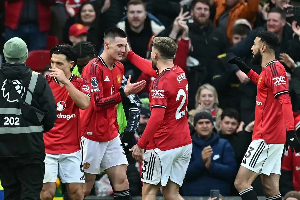 Nem akármilyen fordulatokat tartogatott a Manchester United-Fulham meccs vége