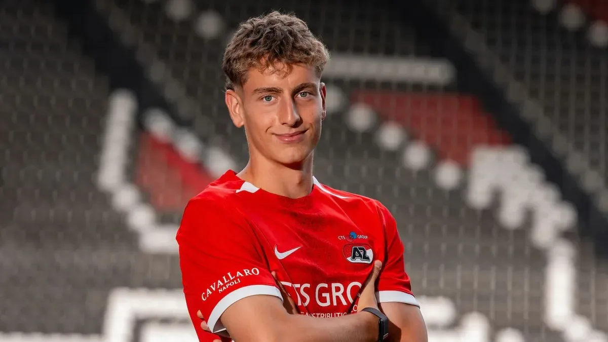 Mesterhármast lőtt a Dortmundnak a 2 méteres magyar csatár — videó