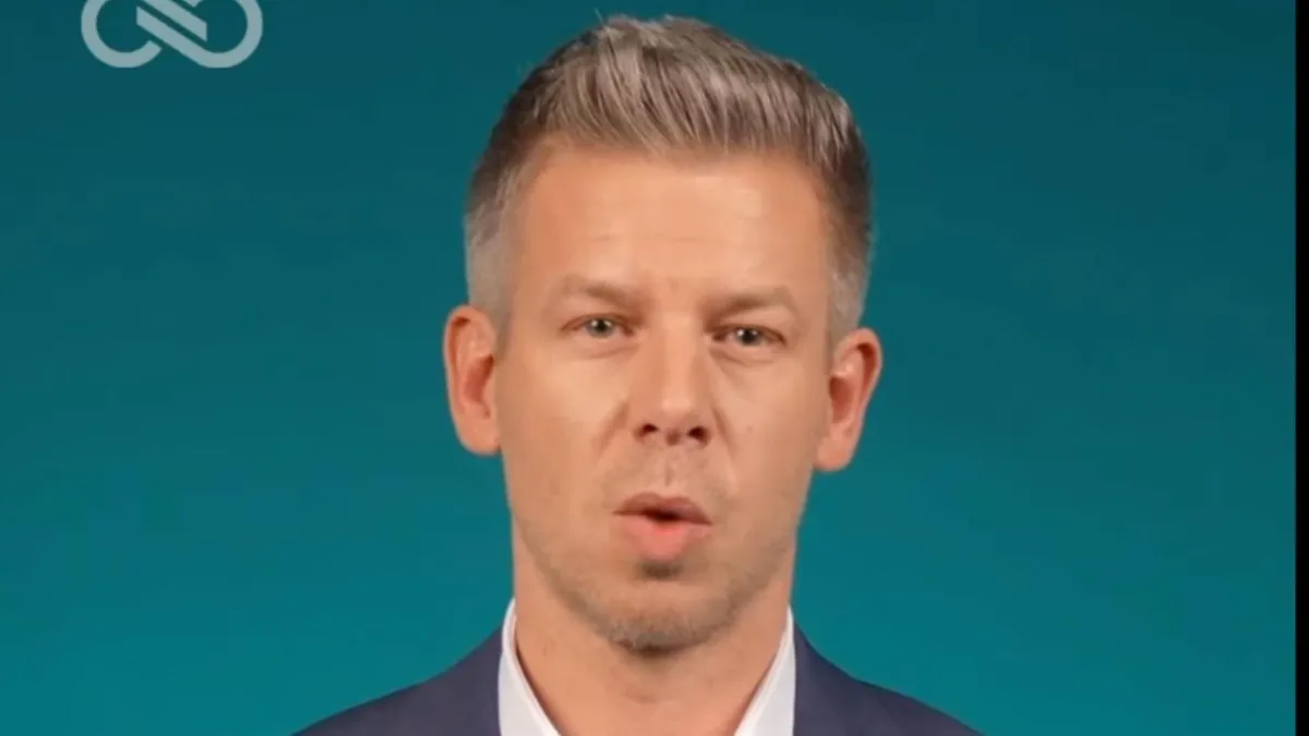 Deák Dániel szerint a történtek hitelességi kérdéseket vetnek fel Magyar Péter politikusi tevékenységével kapcsolatban