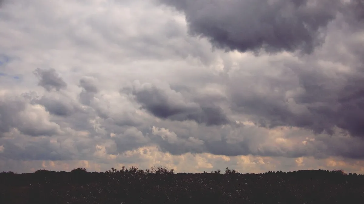 Időjárás: 5–10 fok közé melegszik a levegő szerdán, estére változás jön