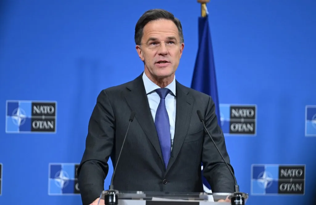 Az Egyesült Államok havonta mintegy egymilliárd euró értékben szállít fegyvereket Ukrajnának, amelyeket európai országok és Kanada finanszíroznak – közölte Mark Rutte NATO-főtitkár  (Fotó: AFP)