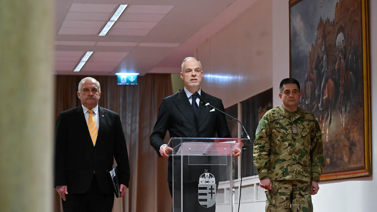 Szalay-Bobrovniczky: Honvédség duplázza helikopteres kapacitást.