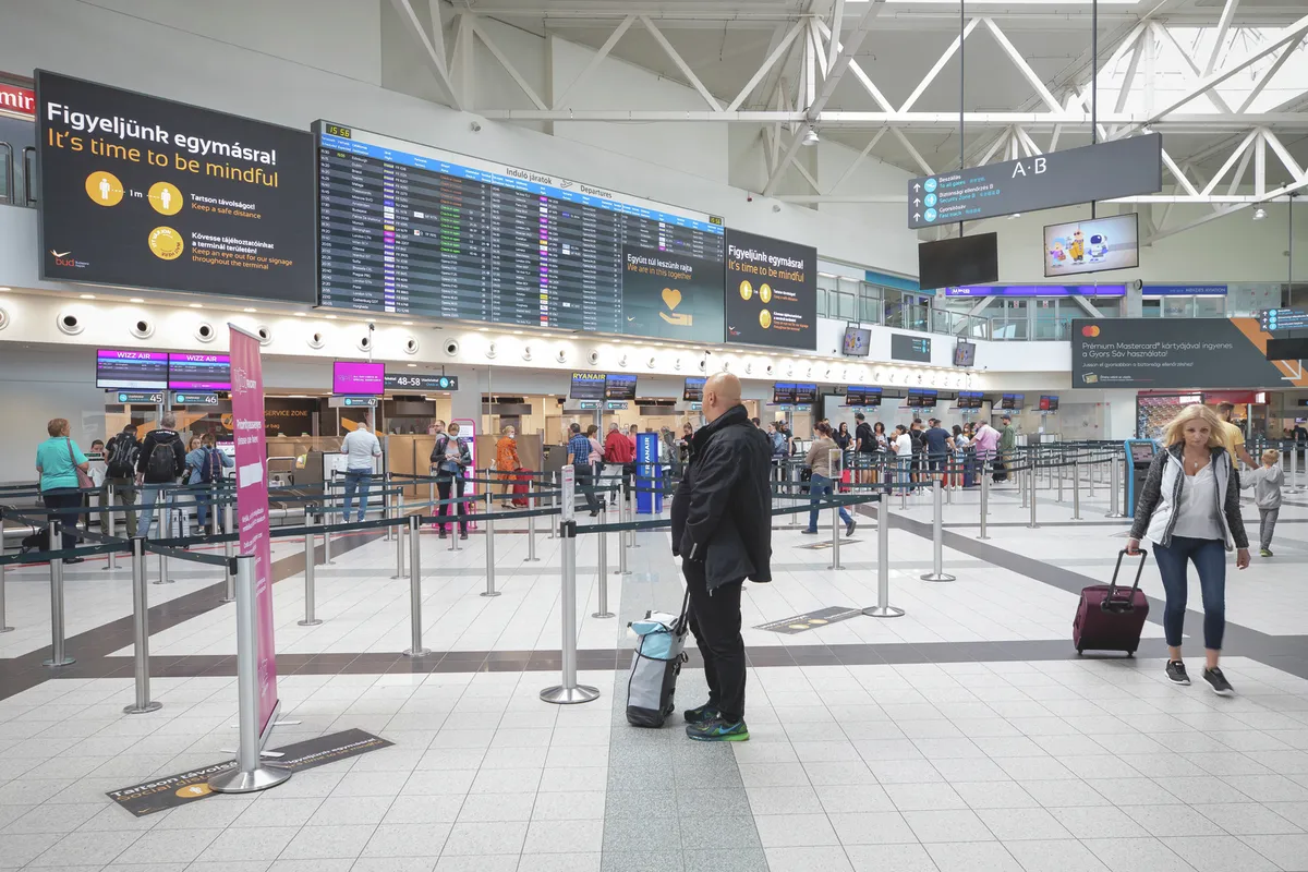 Nagy Márton, Budapest Airport, repülptér
