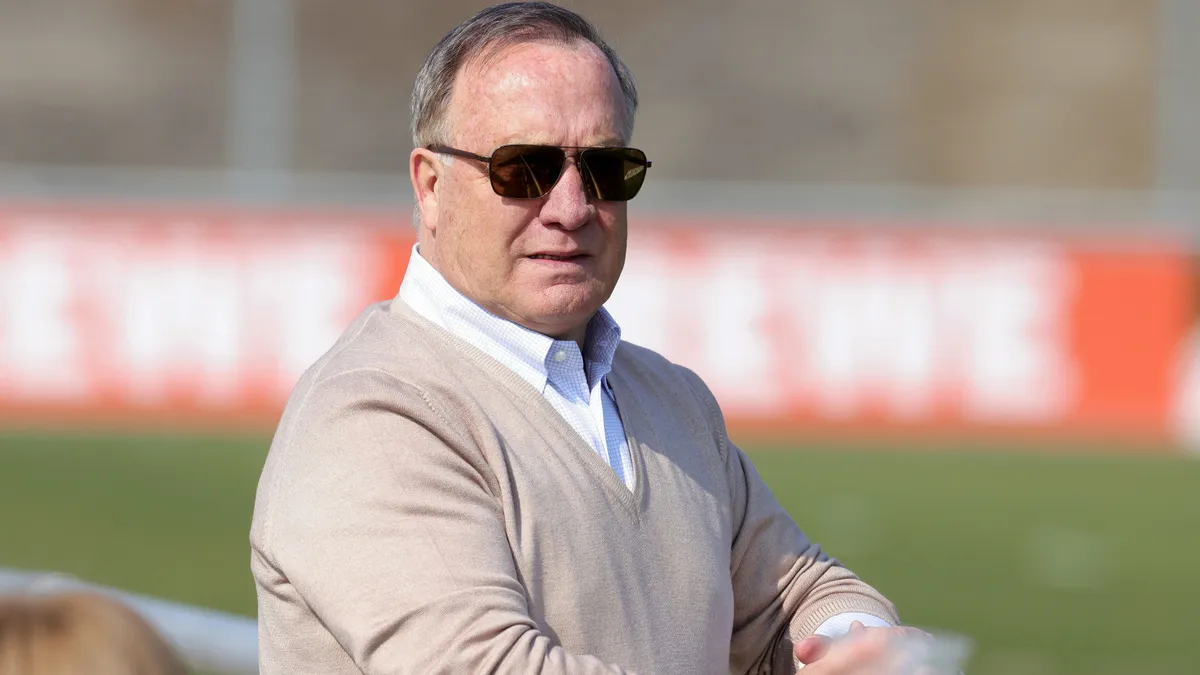 Advocaat ott lehet a világbajnokságon a curacaói válogatott szövetségi kapitányaként