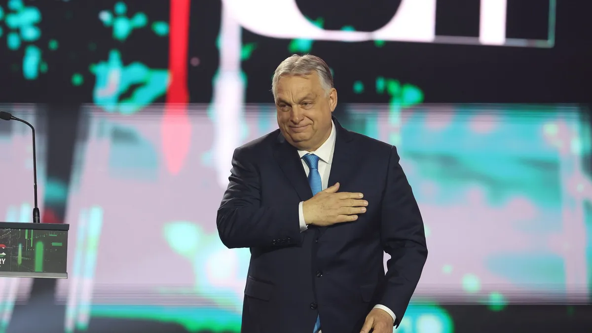 Orbán: Megvétóztuk az ukrán hitelt, hazatérhetnek a bárányok.