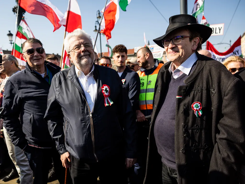 Békemenet, békemenet2026, békemenet2026.03.15., felvonulás, Civil Összefogás Fórum, CÖF, BékemenetCÖF, Fidesz,