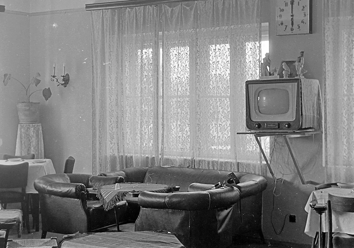 Orion AT501 az első sorozatban gyártott magyar televízió készülék, amelynek a gyártása 1956 januárjában kezdődött meg