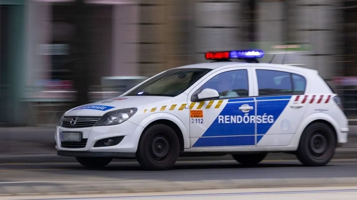 Rendőrautó, rendőrség, rendőrautórendőrség, Magyar Rendőrség, MagyarRendőrség, holttest