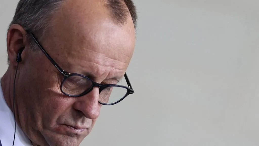 Friedrich Merz az olajszankciós könnyítés miatt reklamál