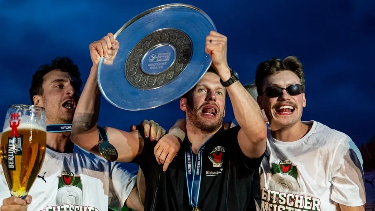 Krimibe illő történet: ellopott bajnoki trófeát találtak a kézilabdacsapat pincéjében