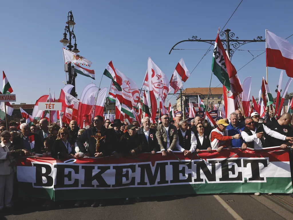 Békemenet, békemenet2026, békemenet2026.03.15., felvonulás, Civil Összefogás Fórum, CÖF, BékemenetCÖF, Fidesz,