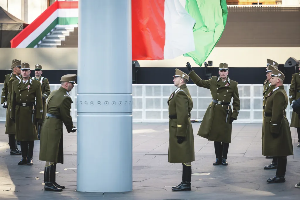 Március 15., Március15., Nemzeti ünnep, Nemzetiünnep, Zászlófelvonás, Magyarország nemzeti lobogójának ünnepélyes felvonása, Kossuth Lajos tér, Sulyok Tamás köztársasági elnök, 2026.03.15.