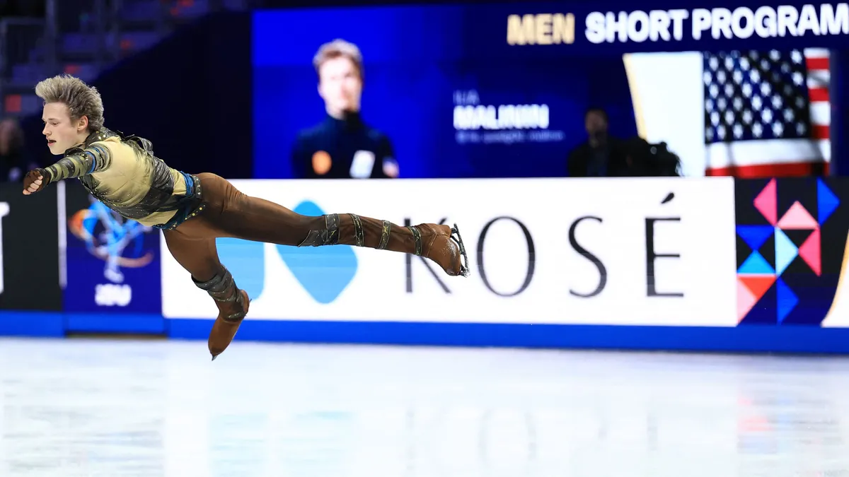 Az olimpiai összeomlás után szenzációsan tért vissza a műkorcsolyázása királya