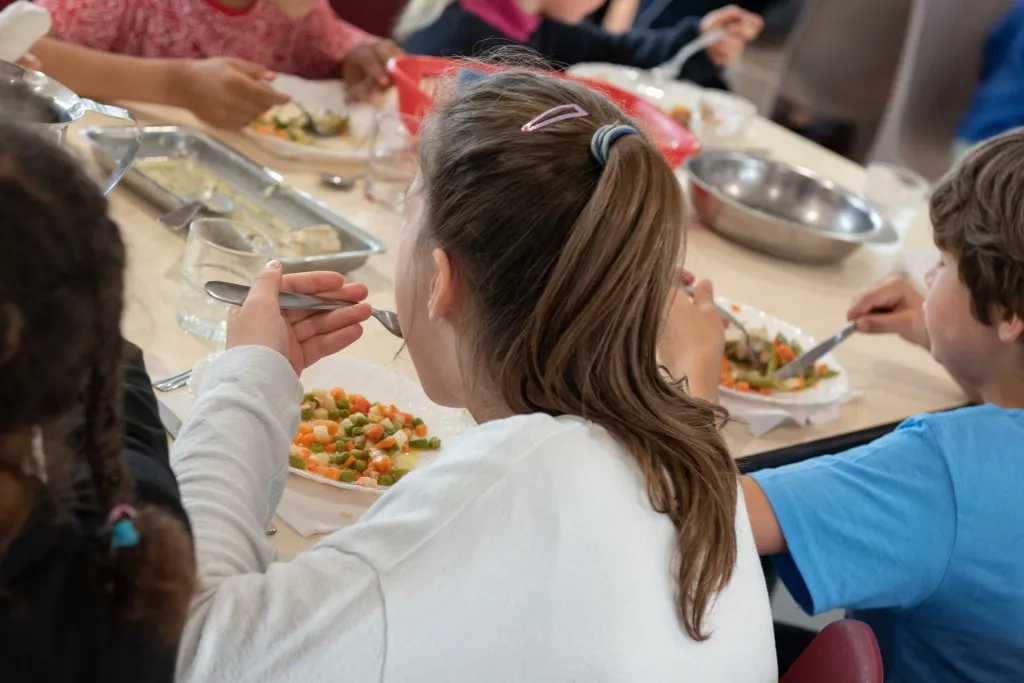 A német gyerekeket már enni se hagyják a muszlim társaik az iskolában