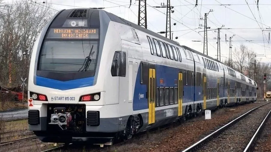 MÁV