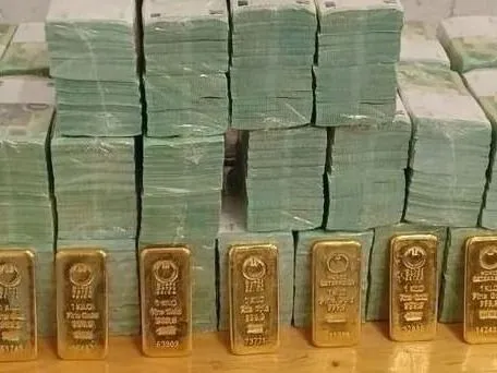 ukrán aranykonvoj