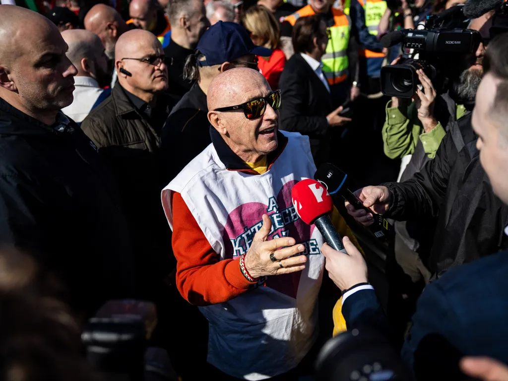 
SztárokaBékemeneten, Békemenet, békemenet2026, békemenet2026.03.15., felvonulás, Civil Összefogás Fórum, CÖF, BékemenetCÖF, Fidesz,