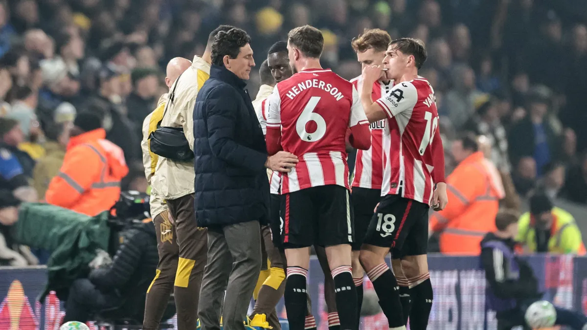 Véres utcai összecsapás: elképesztő verekedésbe kerültek a PL-sztárok