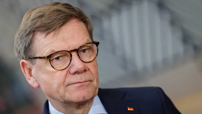 A német külügyminiszter közölte, hogy mostantól Magyarországnak azt kell csinálnia, amit ő mond