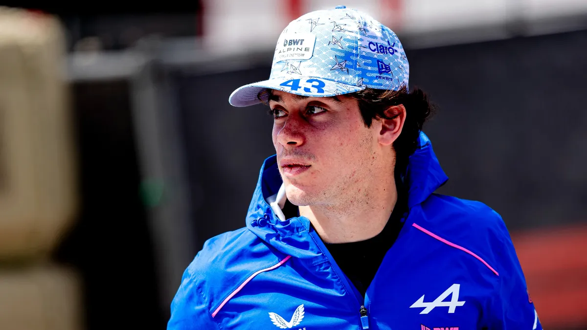 Elképesztő sztori: rendőrök üldözték a Forma–1-es pilótát