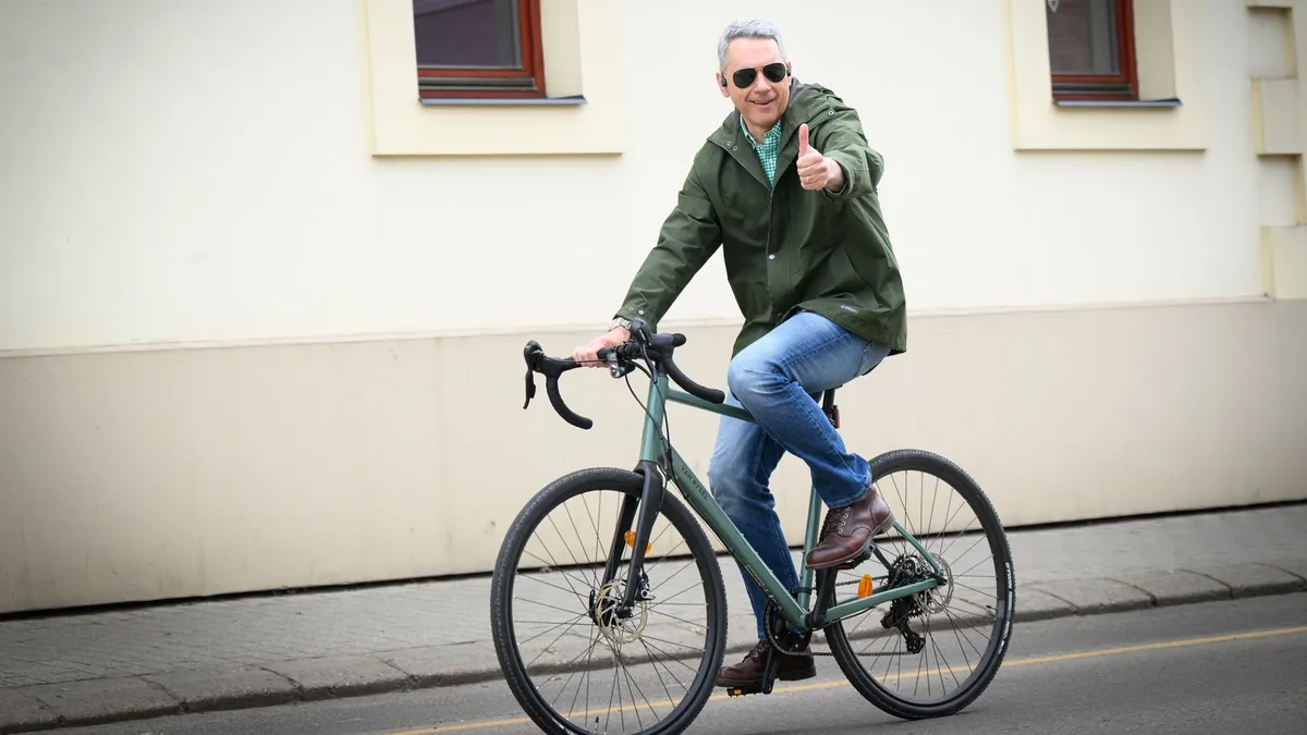 Lázár János: Nem mondunk le egy fiatalról sem.