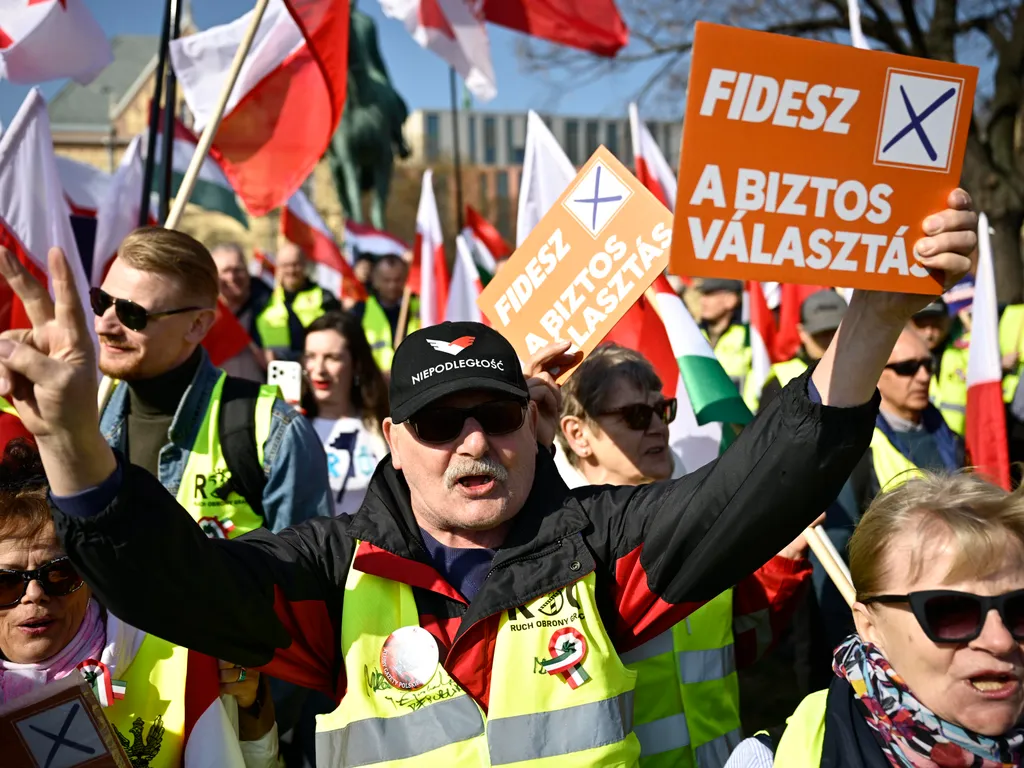 Békemenet, békemenet2026, békemenet2026.03.15., felvonulás, Civil Összefogás Fórum, CÖF, BékemenetCÖF, Fidesz,