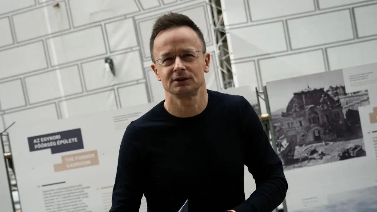 Szijjártó Péter a Mathias Corvinus Collegium (MCC) diákjai előtt tartott beszédében azon véleményének adott hangot, hogy a Barátság kőolajvezeték blokkolásának ügyében a közelgő választásig már nem lesz előrelépés Forrás: Facebook