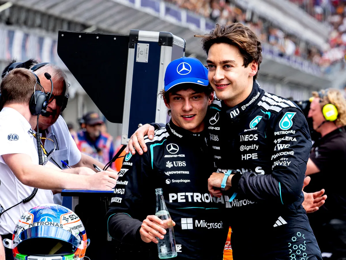 Kimi Antonelli és George Russell indultak az első sorból a Forma-1-es idénynyitón