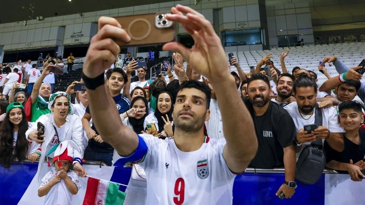 Varga Barnabás riválisa fegyvert ragadna, soha nem látott káosz fenyegeti a vb-t