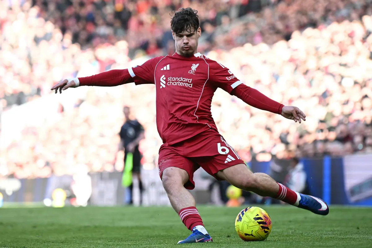 Liverpool's Hungarian defender #06 Milos Kerkez crosses the ball during the English Premier League football match between Liverpool and West Ham United at Anfield in Liverpool, north west England on February 28, 2026. (Photo by Paul ELLIS / AFP) / RESTRICTED TO EDITORIAL USE. No use with unauthorized audio, video, data, fixture lists, club/league logos or 'live' services. Online in-match use limited to 120 images. An additional 40 images may be used in extra time. No video emulation. Social media in-match use limited to 120 images. An additional 40 images may be used in extra time. No use in betting publications, games or single club/league/player publications. / 