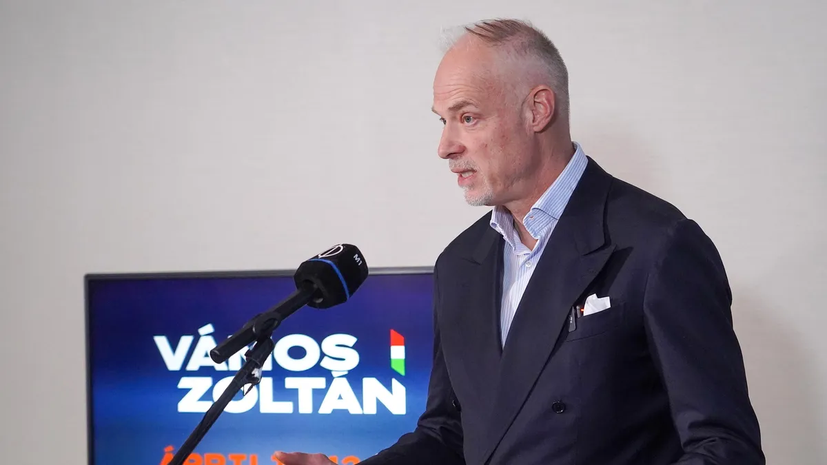 Szombathely, 2026. március 16.
Szalay-Bobrovniczky Kristóf honvédelmi miniszter beszédet mond a kormánypártok országjárásának szombathelyi fóruma előtt tartott sajtótájékoztatón a Haladás Sportcentrumban 2026. március 16-án.
MTI/Filep István