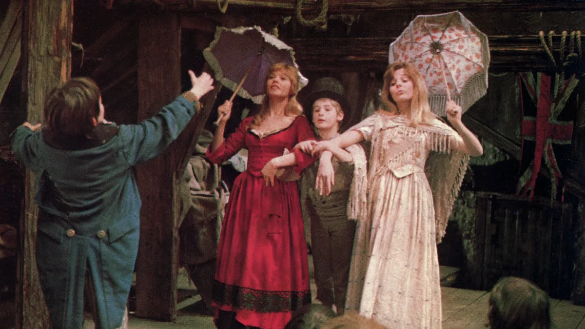 A 92 éves Shani Wallis visszatért a színpadra a Britain's Got Talentben