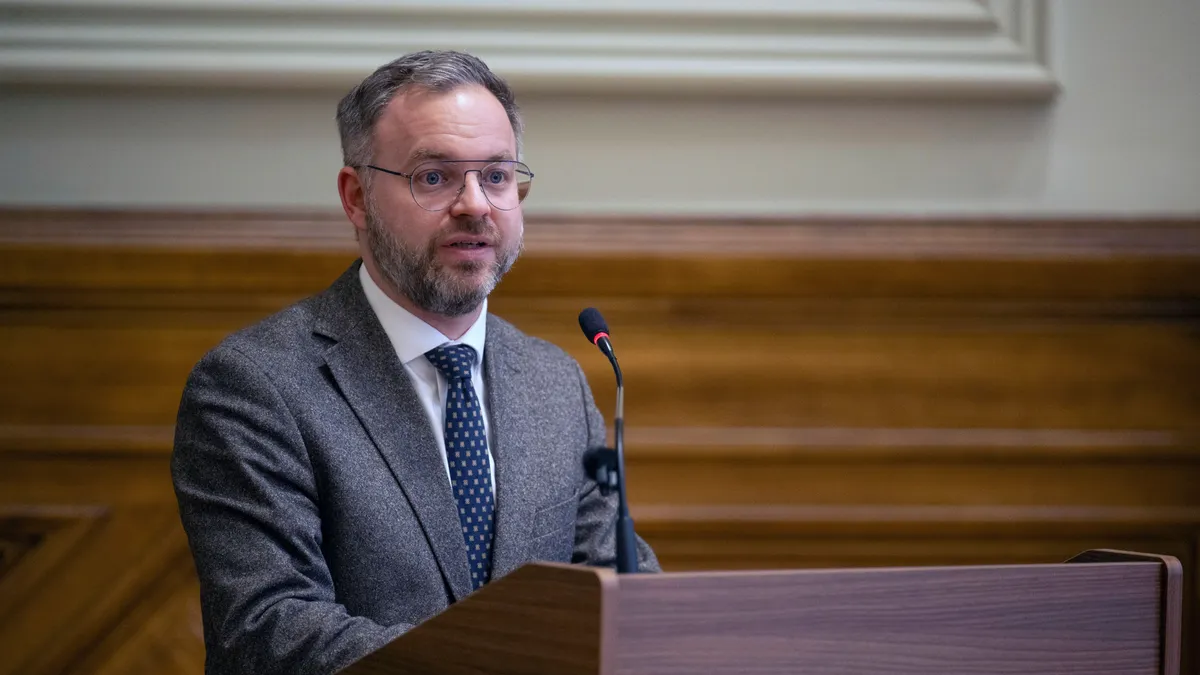 Orbán Balázs 18 pontja: Az Országgyűlés Ukrajna ellen döntött.