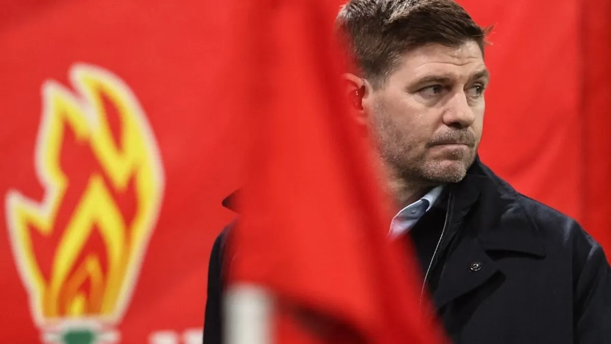 A Liverpool kikapott a Brightontól; Steven Gerrard a keret mélységét kritizálta