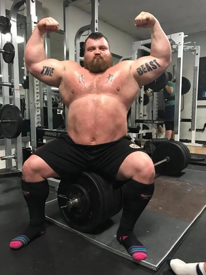 Az erősember versenyek korábbi királya, Eddie Hall