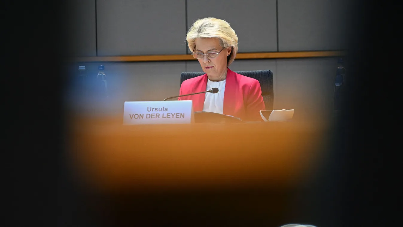 Most már Orbán Viktor szavait harsogja Ursula von der Leyen  Kép