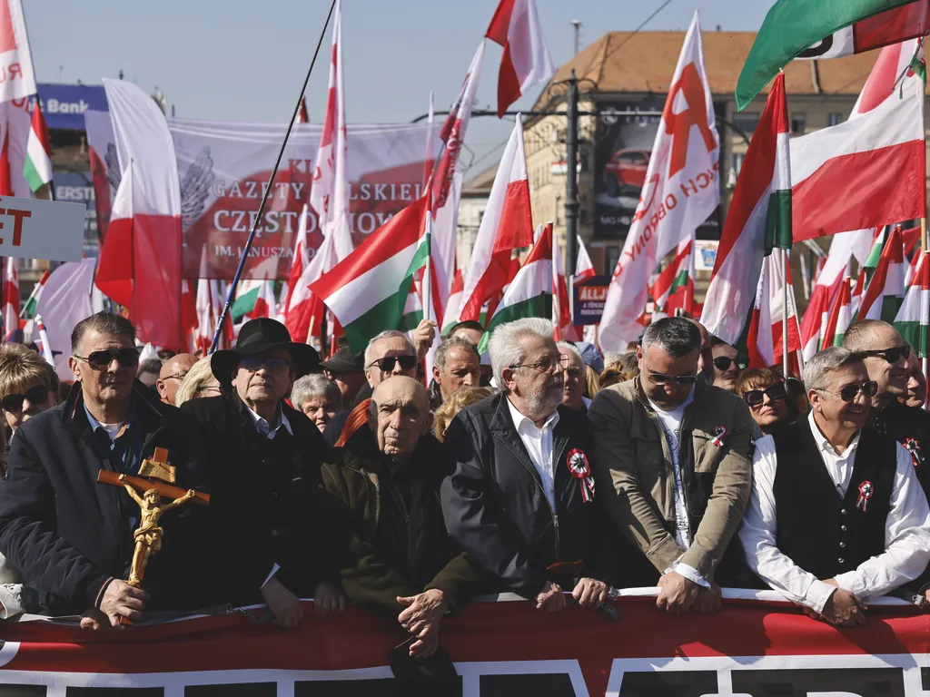 Békemenet, békemenet2026, békemenet2026.03.15., felvonulás, Civil Összefogás Fórum, CÖF, BékemenetCÖF, Fidesz,