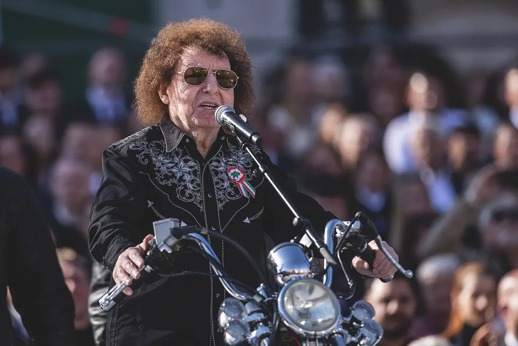 Március 15., Március15, Nemzeti ünnep, Nemzetiünnep, Az 1848-49-es forradalom és szabadságharc kitörésének 178. évfordulója, Kossuth Lajos tér, Kossuth tér, Kossuthtér, ünnepi műsor, Fidesz, Fidesz – Magyar Polgári Szövetség
Demjén Ferenc, DemjénFerenc