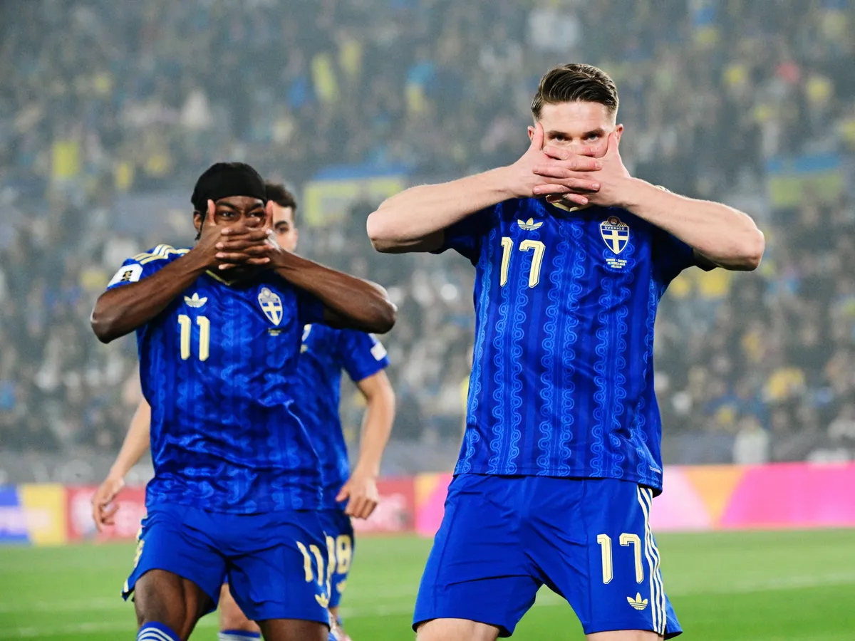 Sweden's Viktor Gyökeres scores 0-1 during Thursday's World Cup qualifying playoff between Ukraine and Sweden at Estadi Ciutat de València on march 26, 2026,
Photo: Jonas Ekströmer / TT / Code 10030 (Photo by JONAS EKSTROMER / TT News Agency via AFP)