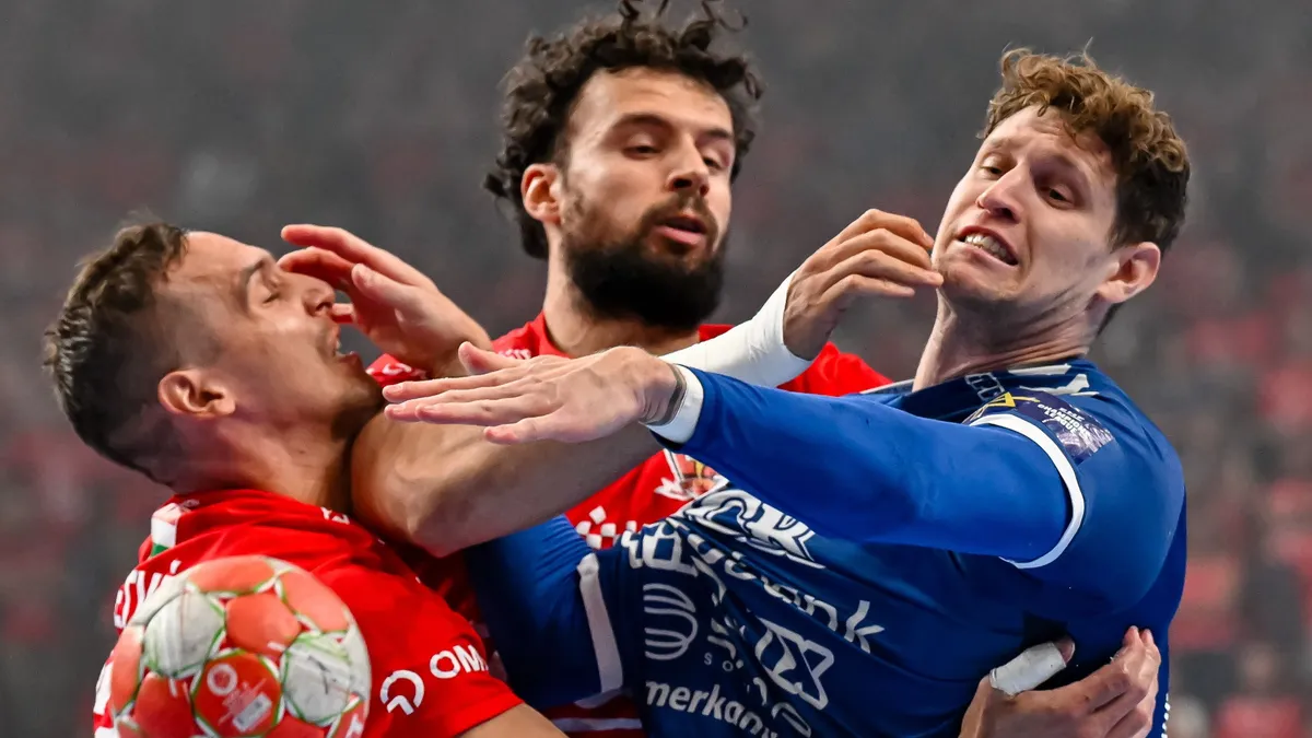 A választás miatt egy napot csúszik a Veszprém-Szeged rangadó