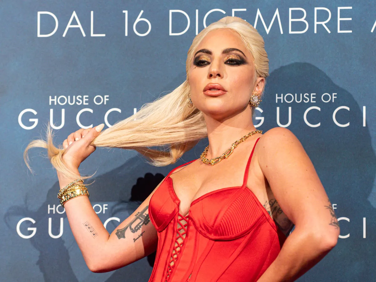 Lady Gaga fibromyalgia betegséggel küzd