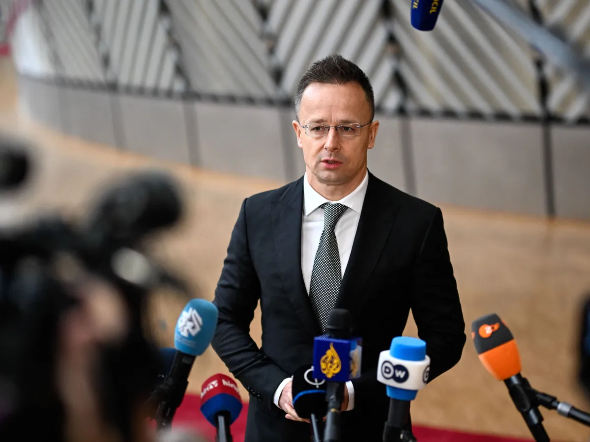 Szijjártó Péter külgazdasági és külügyminiszter közölte, hétfőn két mentesítő járat közlekedik az ománi főváros és Budapest között