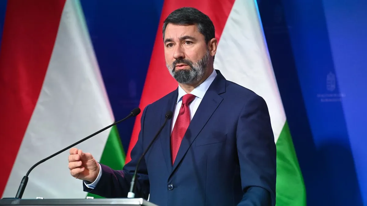 A kormány úgy döntött, hogy április 8-ig meghosszabbítja a Nemzeti Petíció határidejét – közölte Hidvéghi Balázs.