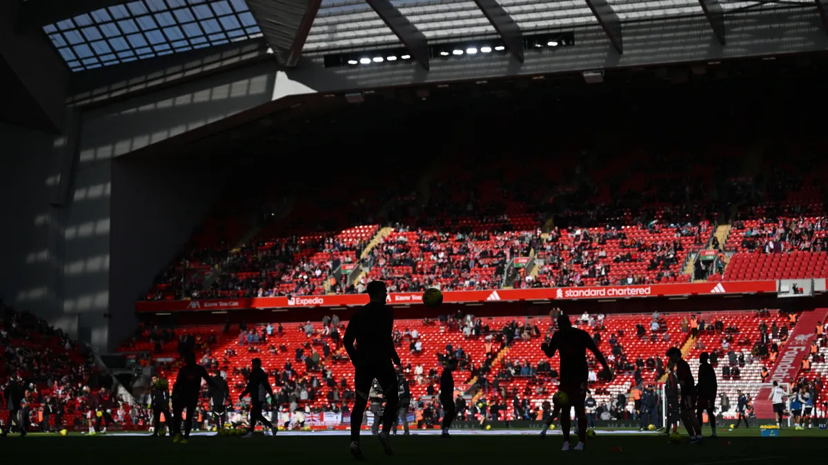 Szalah zuhanása: gólja ellenére is elzavarnák a Liverpool legnagyobb sztárját