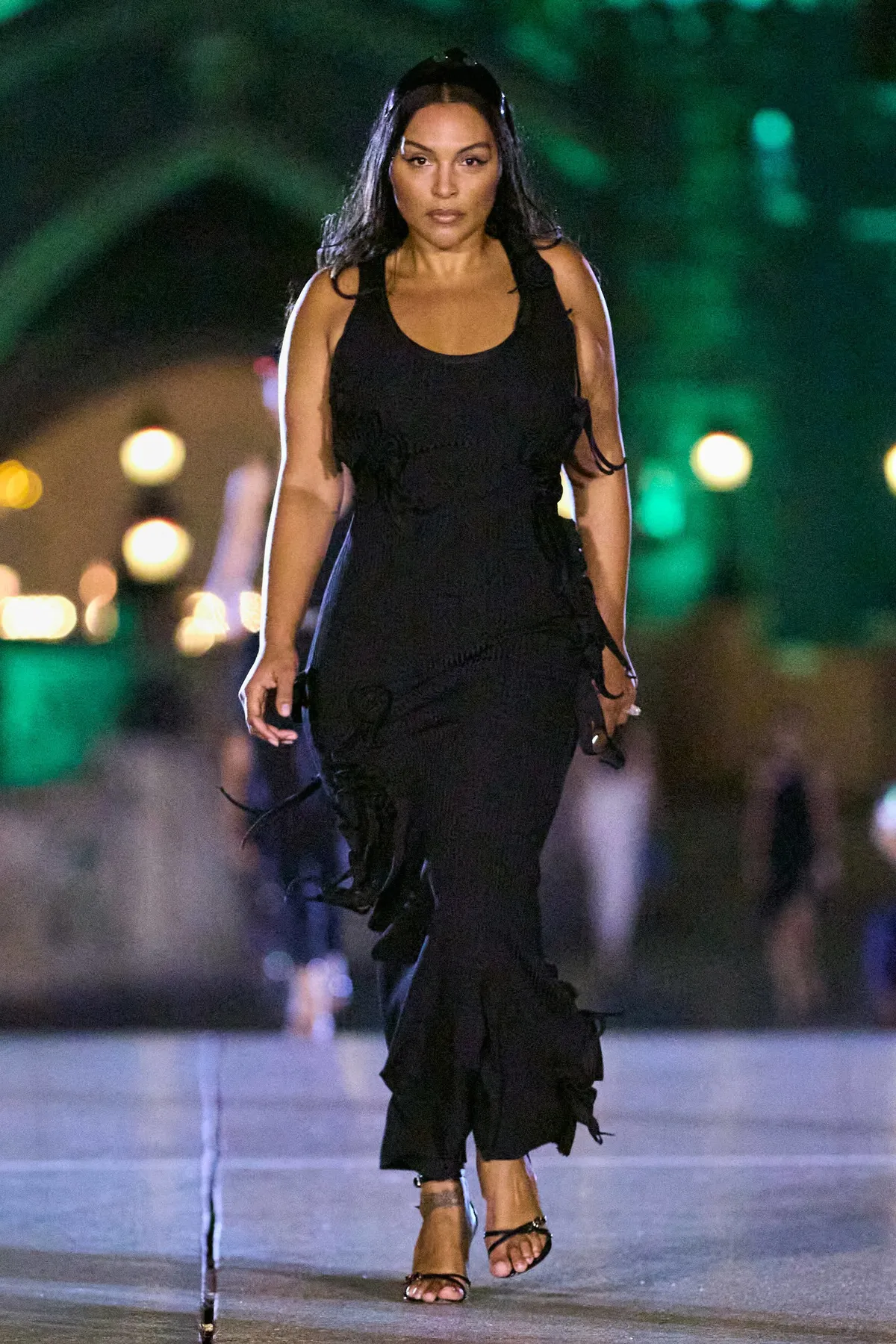 Paloma Elsesser walks the runway during the Coperni Ready to Wear Spring/Summer 2025 fashion show as part of the Paris Fashion Week (PFW) on October 1st, 2024 in Paris, France. © Luca Tombolini via Bestimage