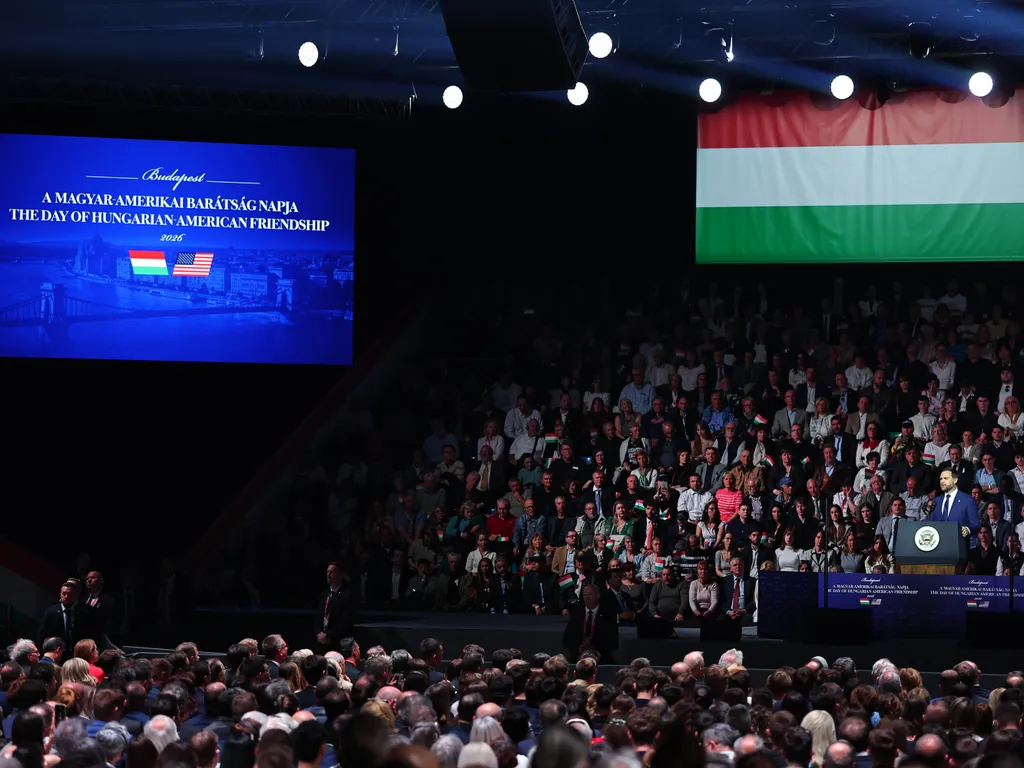 Orbán Viktor, OrbánViktor, James David Vance, JamesDavidVance, amerikai alelnök, OrbánViktorDavidVance, JD Vance, JDVance, nagygyűlés, MTK Sportpark, MTKSportpark, 2026.04.07.