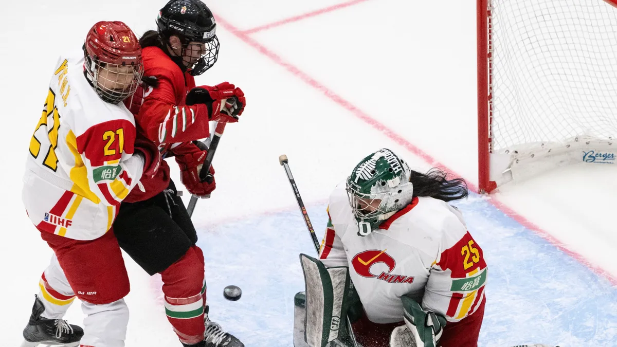 Sokkoló fölény Budapesten: a magyar női hokisok lenullázták Kínát