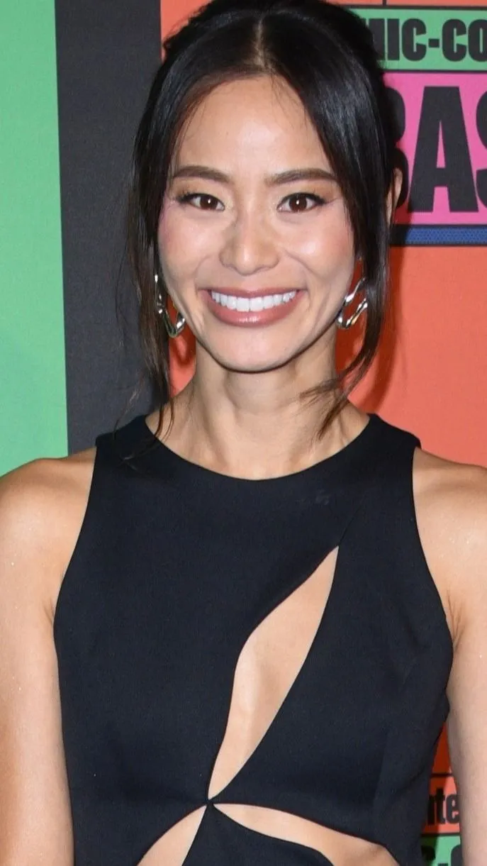 A koreai származású filmsztár, Jamie Chung úgy pózol a fotóin, mintha semmi nem lenne rajta – szexi galéria