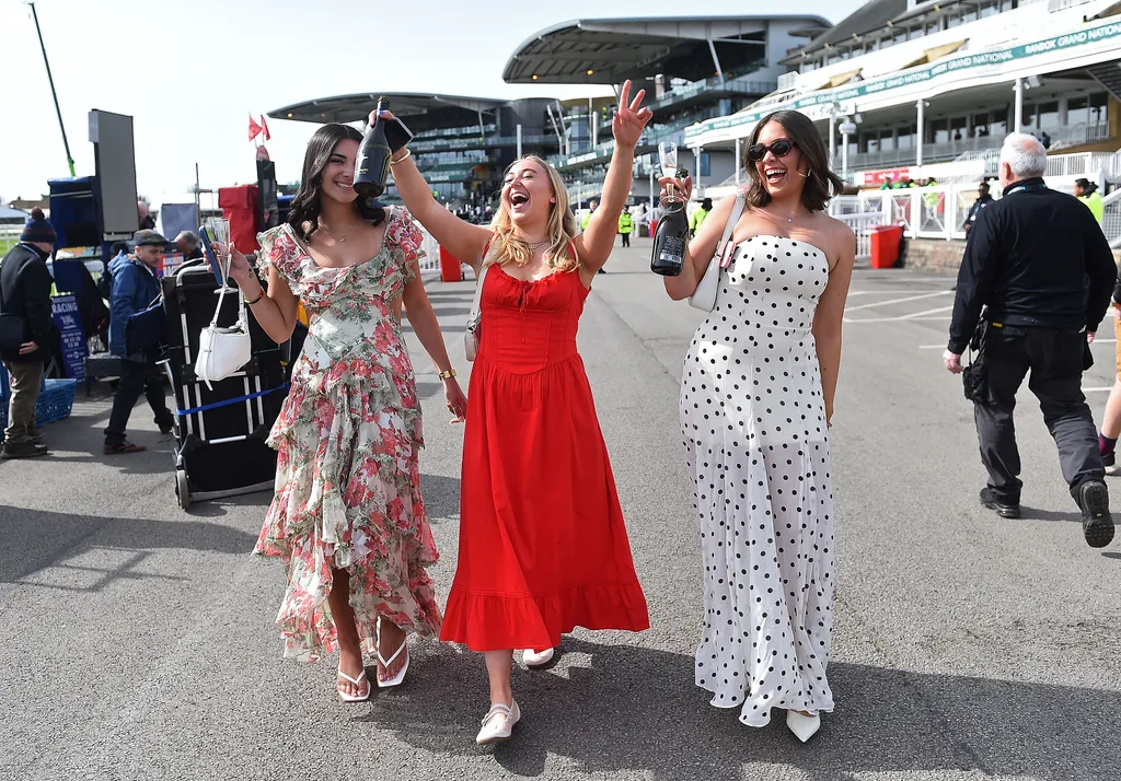 Grand National, GrandNational